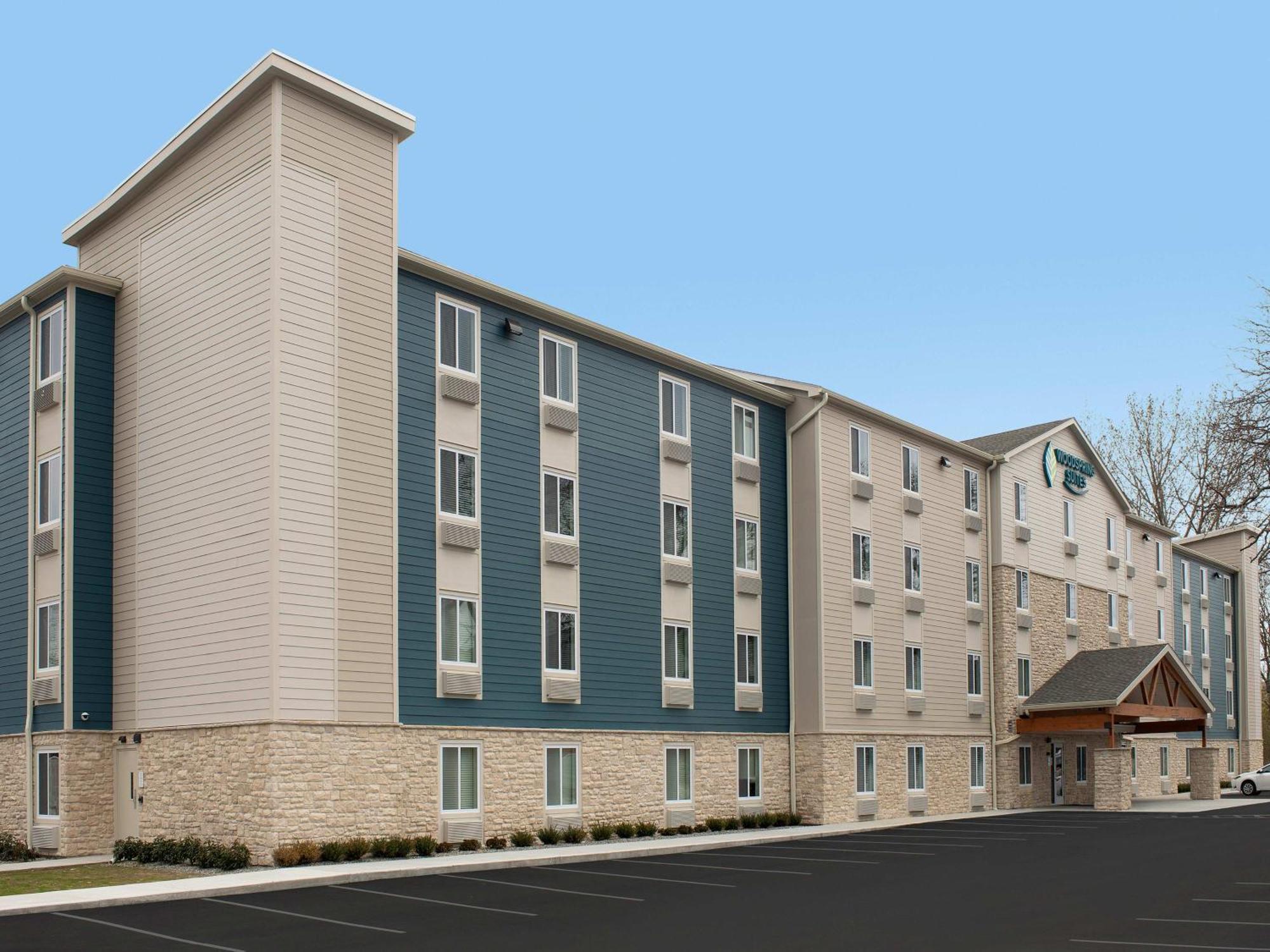 Woodspring Suites Libertyville - Chicago Экстерьер фото